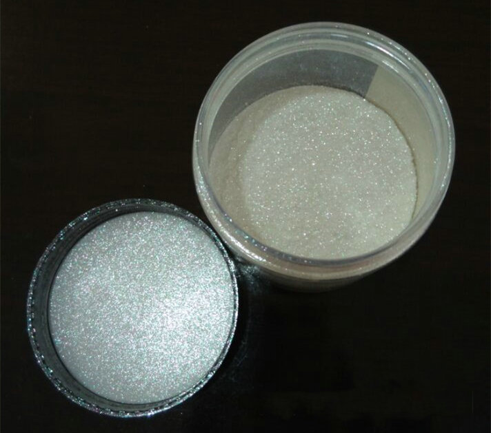  銀白珠光粉